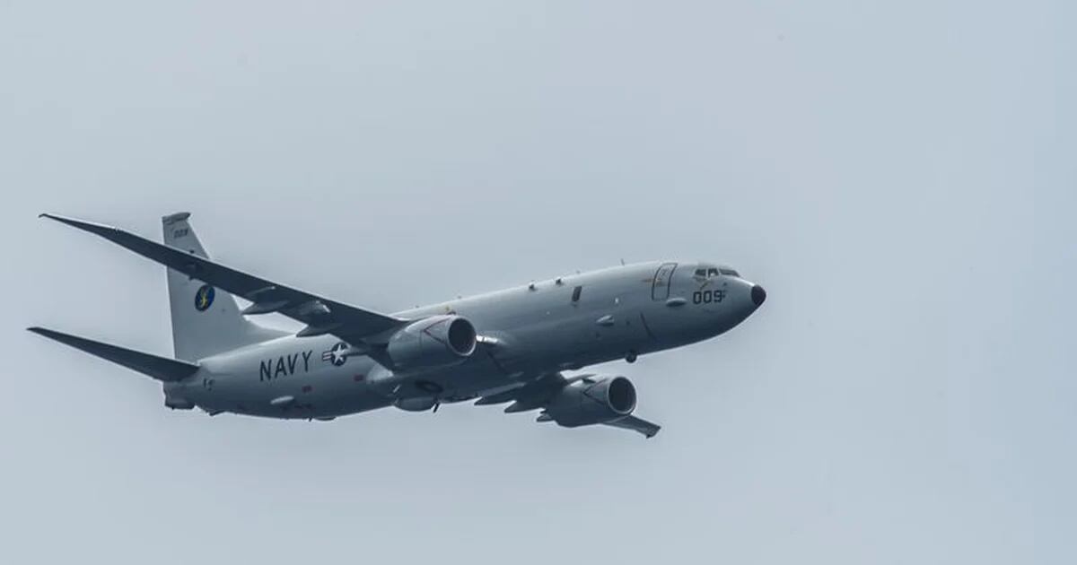 A US military plane flew over the Taiwan Strait and China deployed fighter jets
