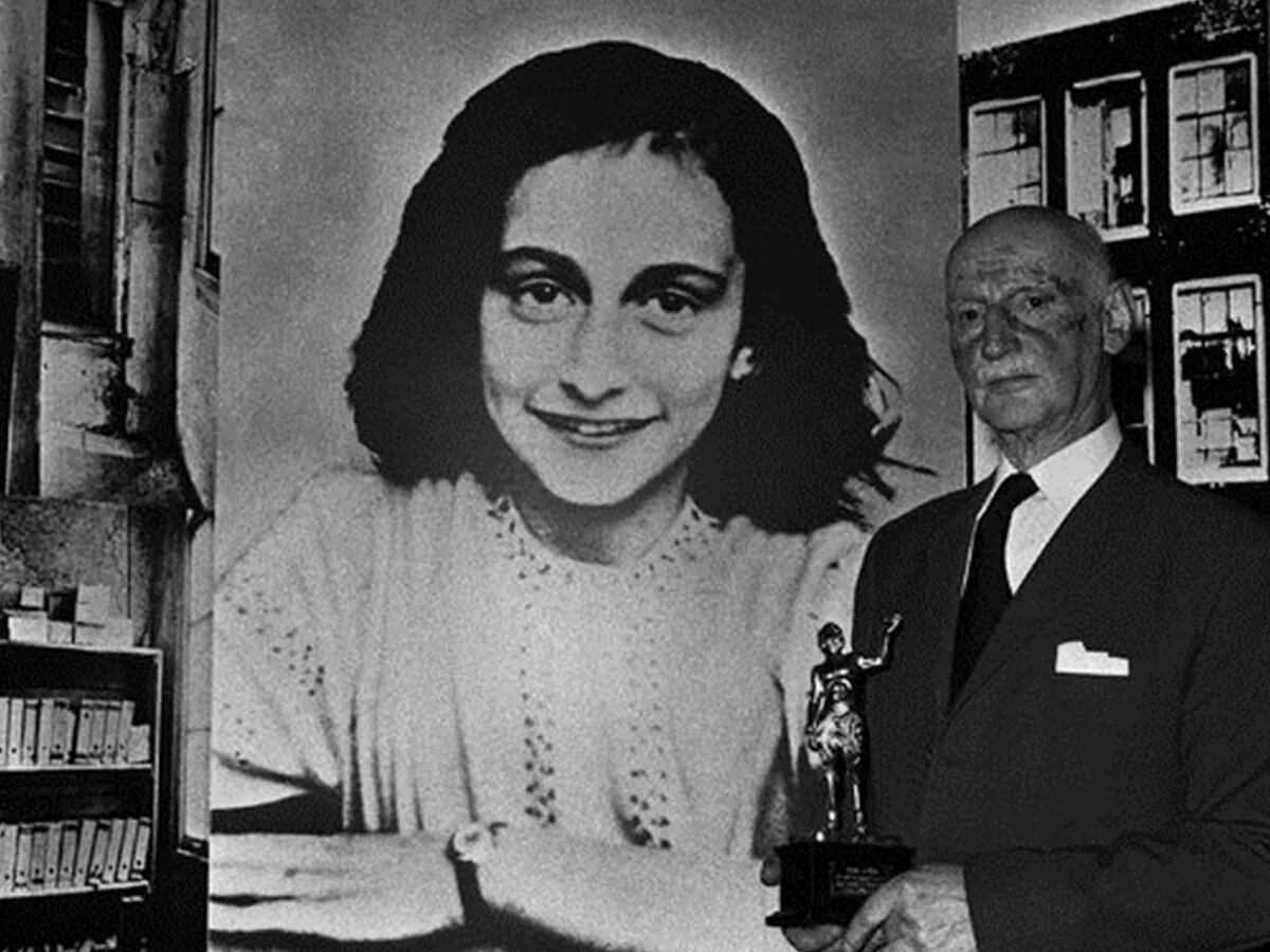 Donan nuevas cartas del padre de Ana Frank a un museo en Washington -  Infobae