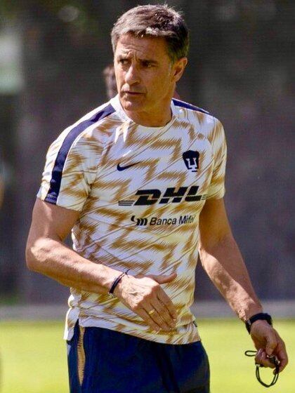 Michel González pasó un año en el fútbol mexicano con los Pumas de la UNAM (Foto: Instagram / michelgonzalez8)