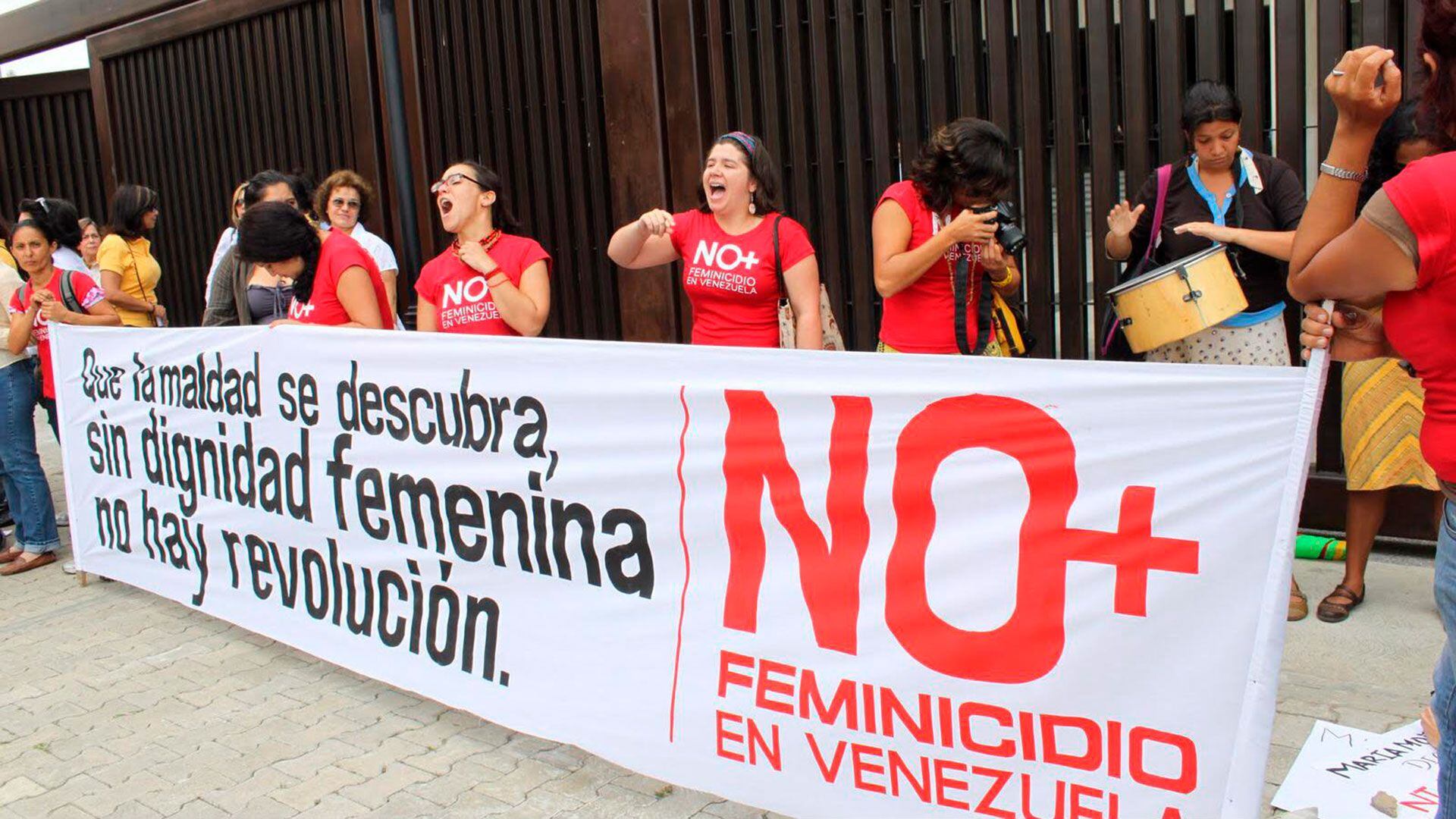 Una manifestación de mujeres venezolanas contra los femicidios en el país (Archivo)