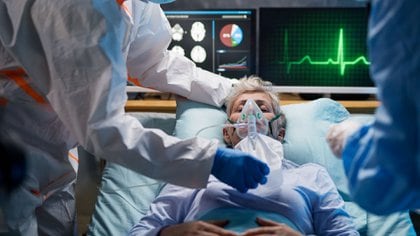 "Los pacientes con disnea, hipoxemia, con enfermedad moderada a severa y con comorbilidades de todo tipo experimentaron una mejoría inmediata de los síntomas" (Shutterstock)