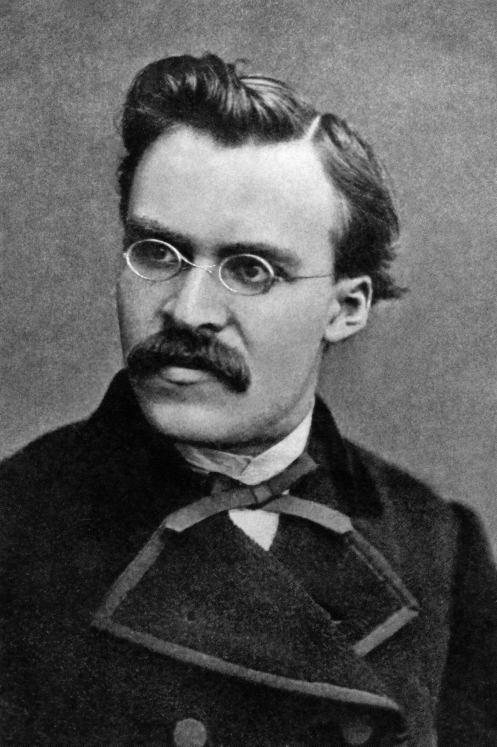 Friedrich Nietzsche en 1869 (Foto Gebrüder Siebe)
