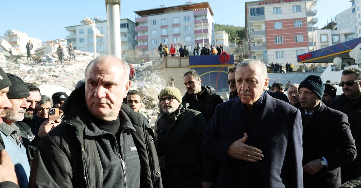 The devastating earthquake in Turkey also shakes up politics