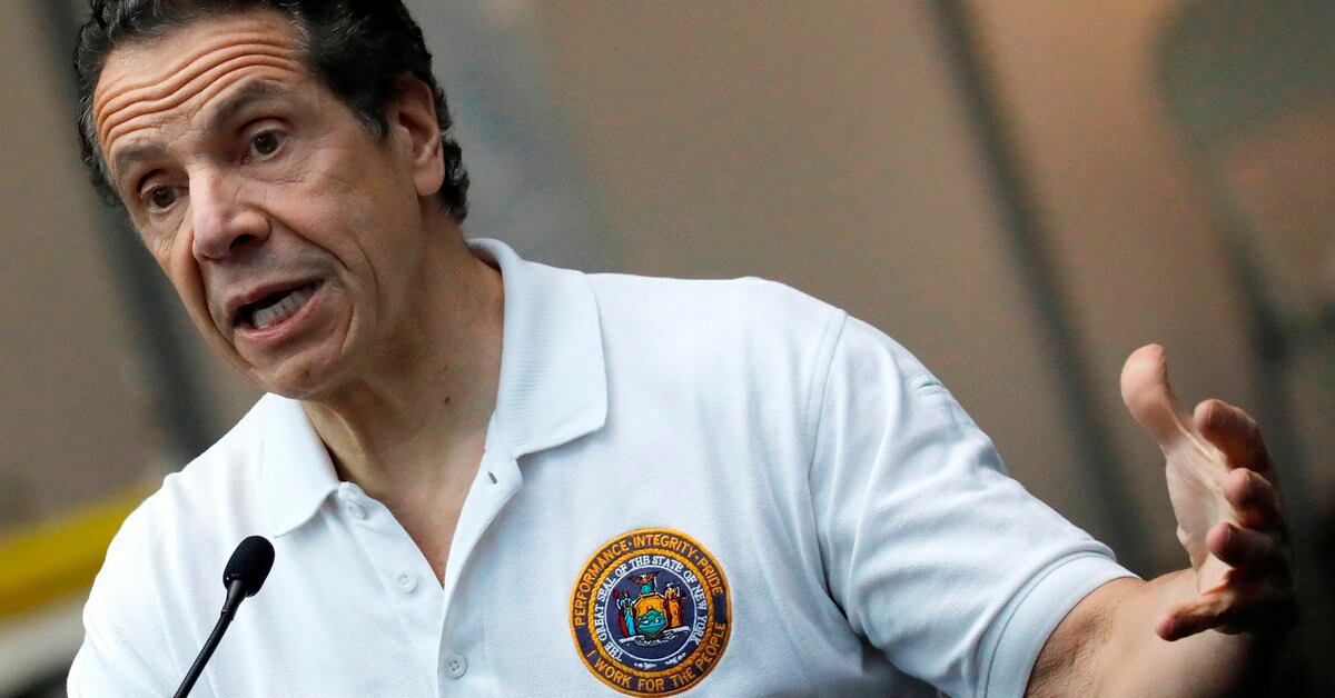 New York Governor Andrew Cuomo insists on his ignorance of sexual harassment allegations and assurances that he will not resign