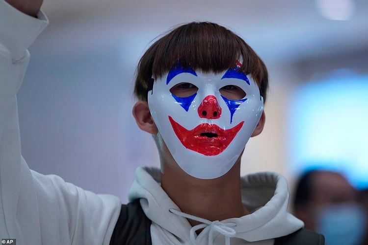 La máscara del Joker, también en Hong Kong (AP)