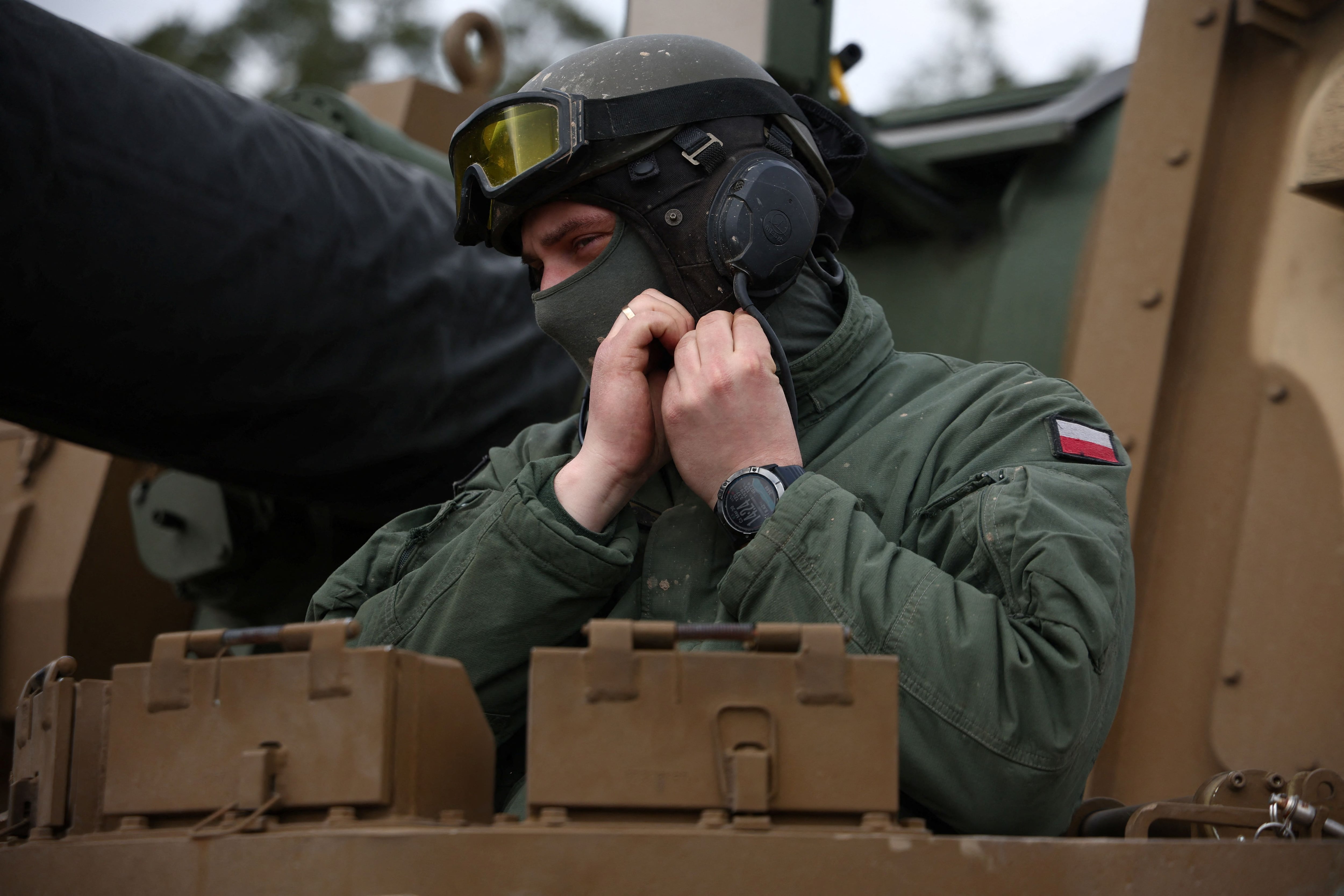 Las autoridades polacas ordenaron aumentar el número de soldados en la frontera con Bielorrusia (REUTERS/Kacper Pempel)