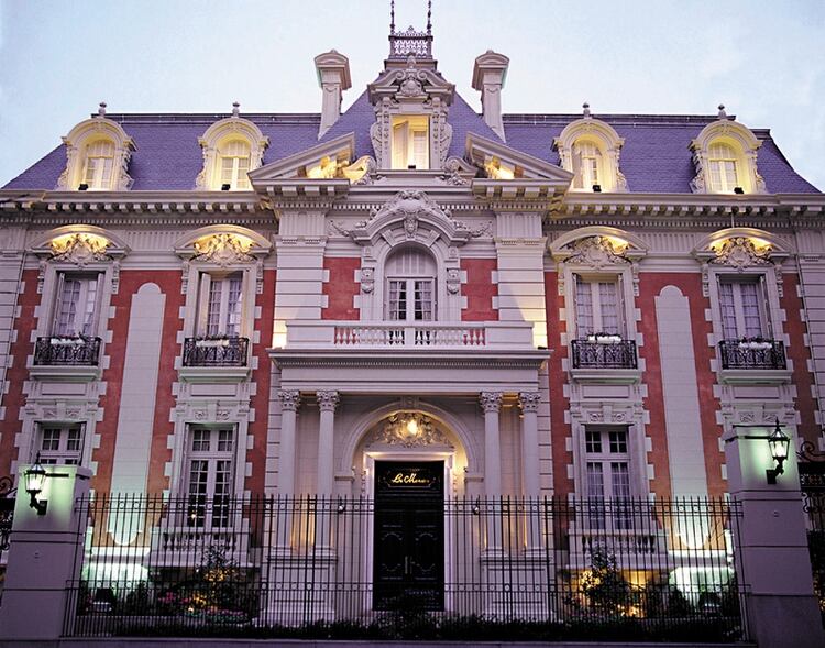 El Palacio Álzaga Unzué es una de las residencias más imponentes de la aristocracia de comienzos del siglo XX de la ciudad de Buenos Aires (Four Seasons)