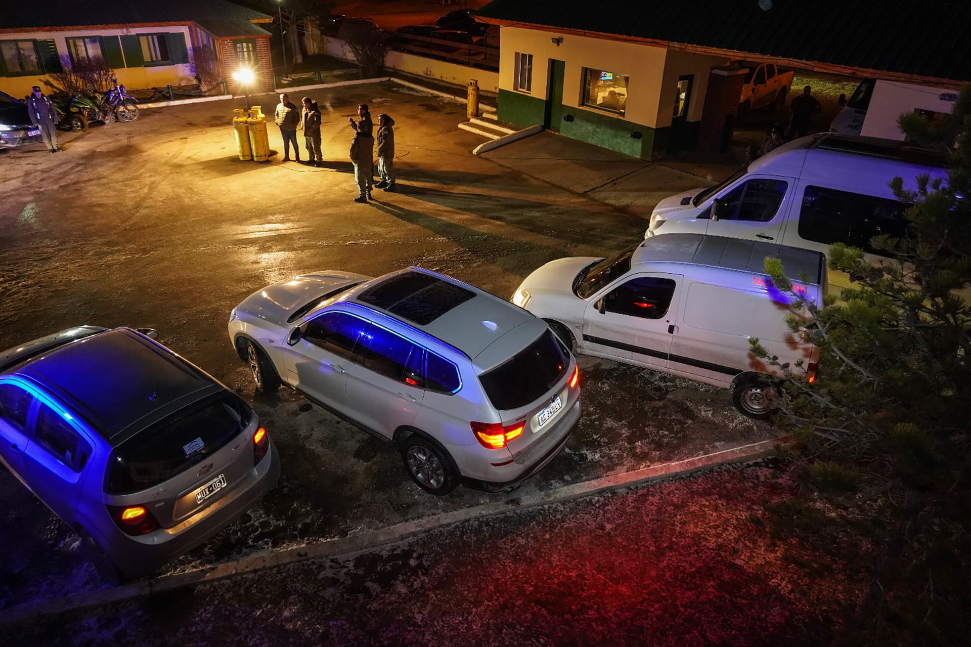 Parte de los operativos para desarmar la banda