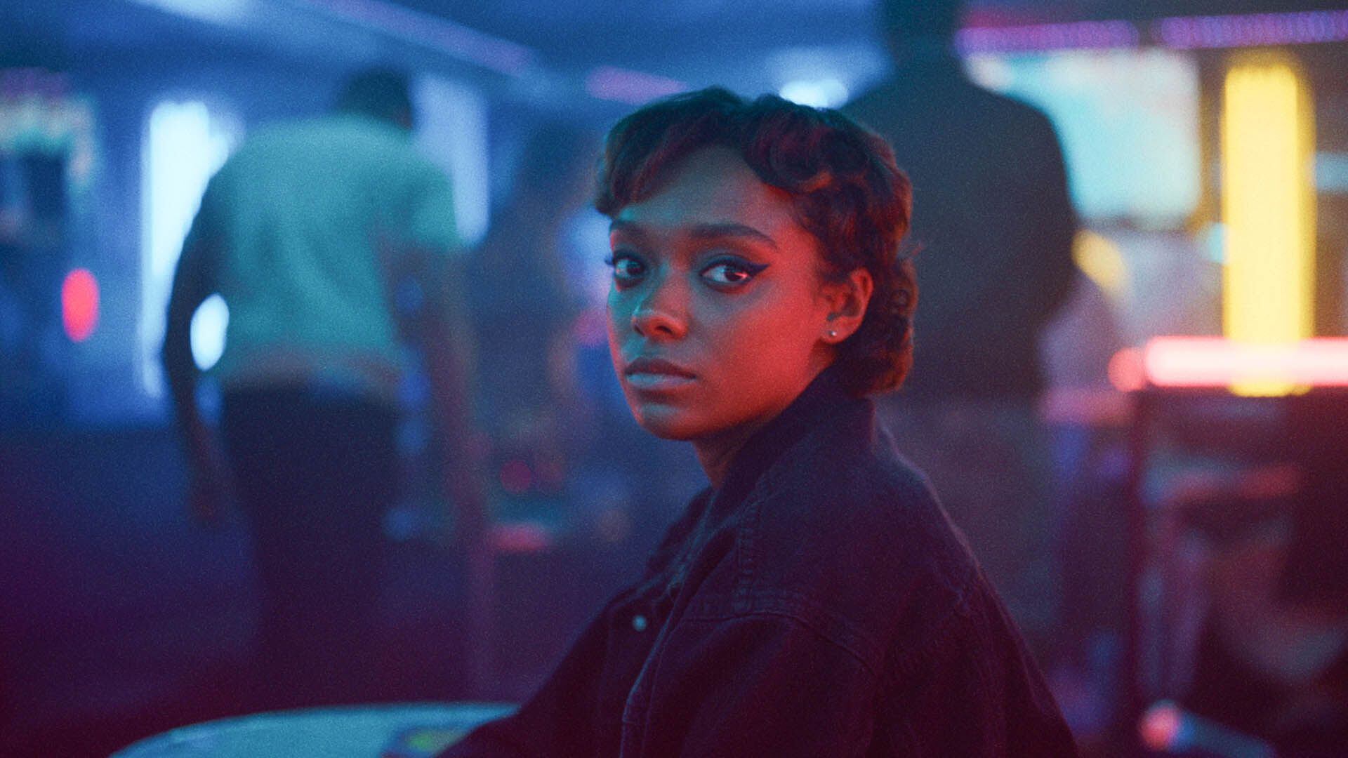 Aunque "Todo ya" aborda temas delicados, la creadora Ripley Parker quería un equilibrio entre lo ligero y lo oscuro para mantener al público entretenido. (Créditos: Netflix)