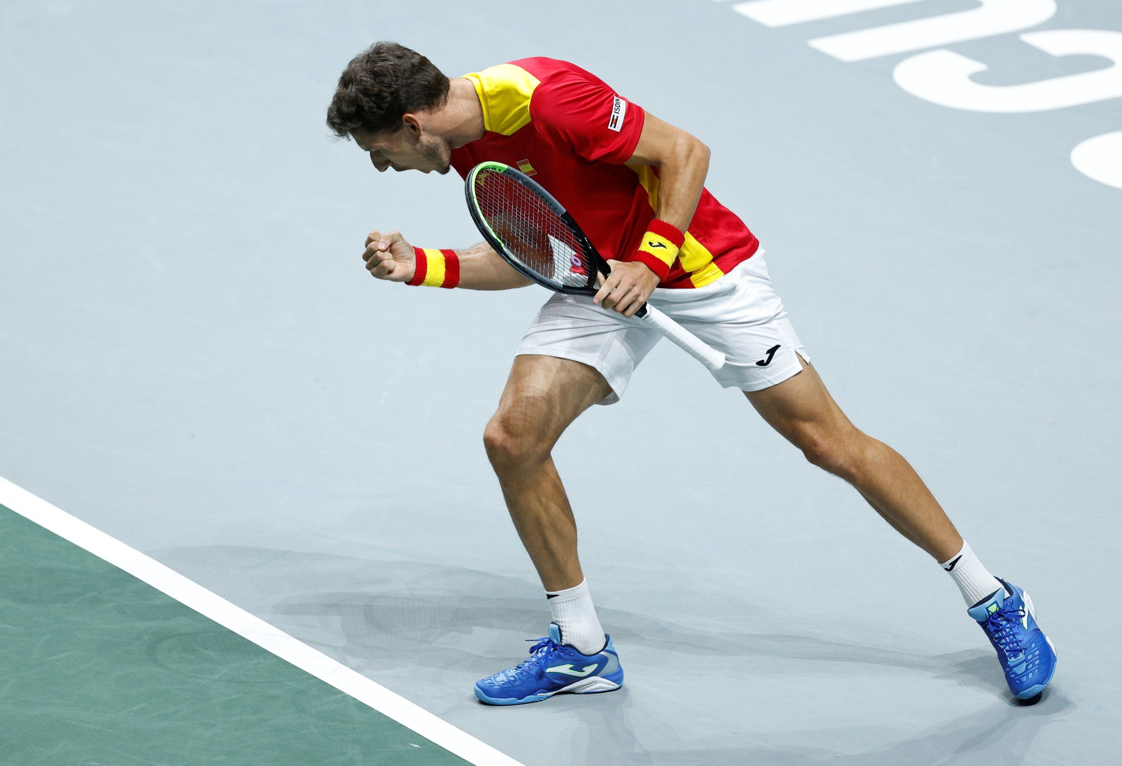 El español Pablo Carreño durante su enfrentamiento ante el ruso Daniil Medvedev correspondiente a la fase final de la Copa Davis de tenis disputada en el Madrid Arena. EFE / Rodrigo Jiménez.