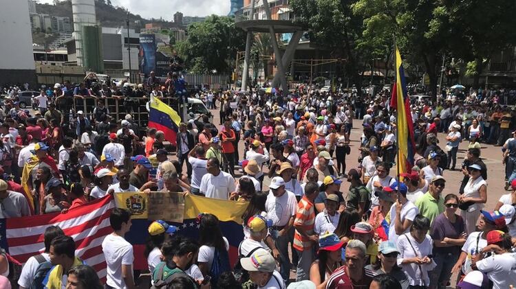 Los venezolanos vuelven a salir a las calles (@Presidencia_VE)