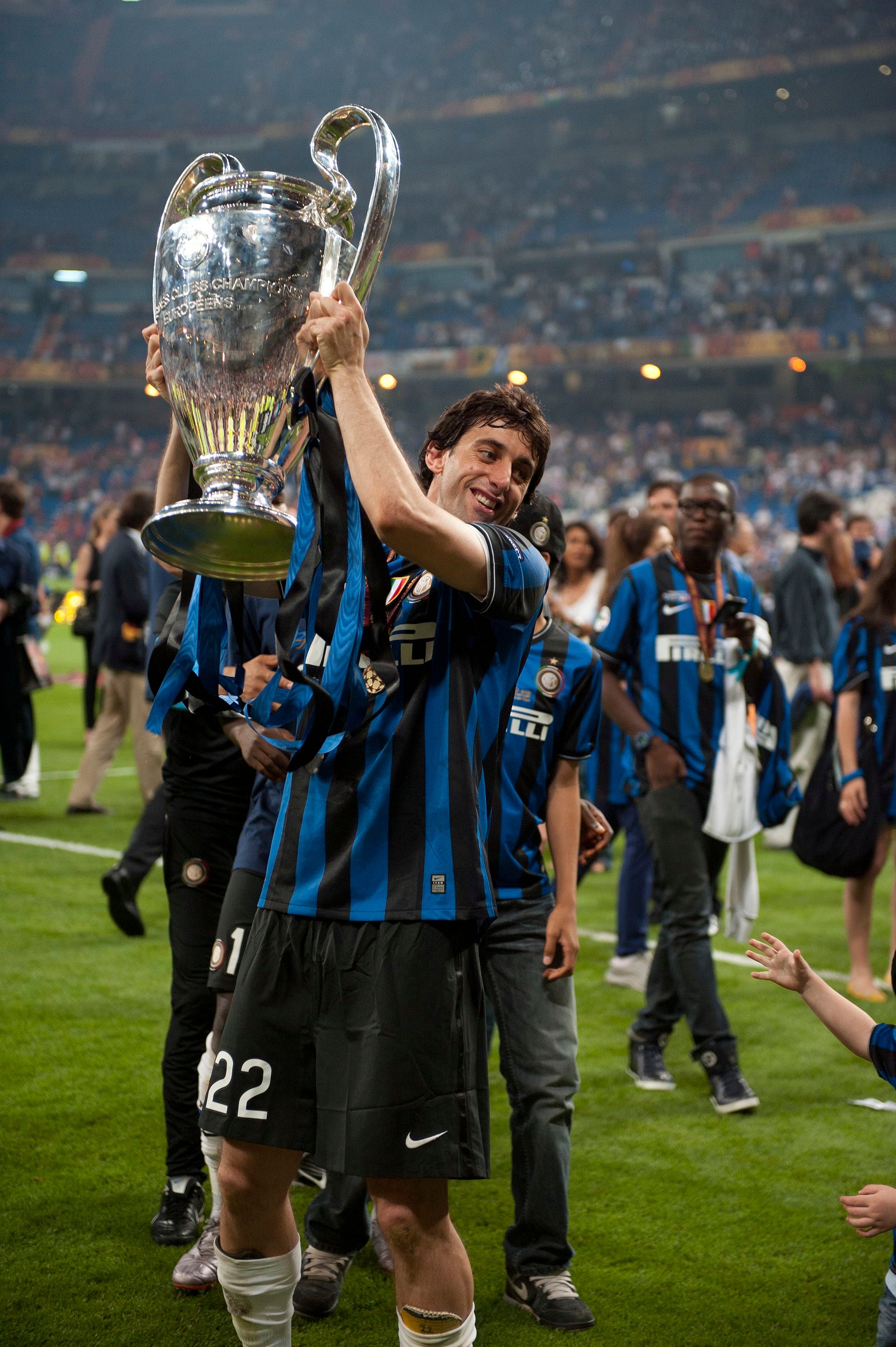 Diego Milito anotó los dos goles del Inter ante el Bayern Múnich para ganar la Champions League (Getty Images)