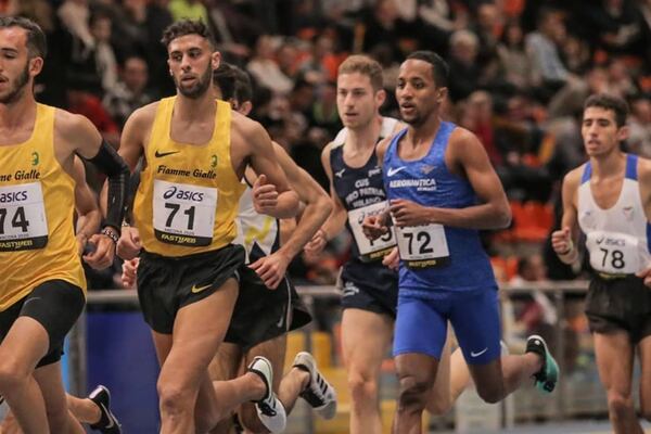 El atleta italiano Edoardo Melloni dio positivo por COVID-19 (@edo.kipkeino)