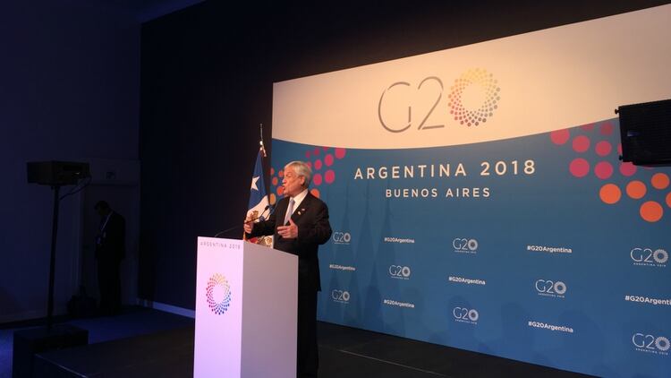 Resultado de imagen para SebastiÃ¡n PiÃ±era, presidente de Chile, durante la conferencia de prensa