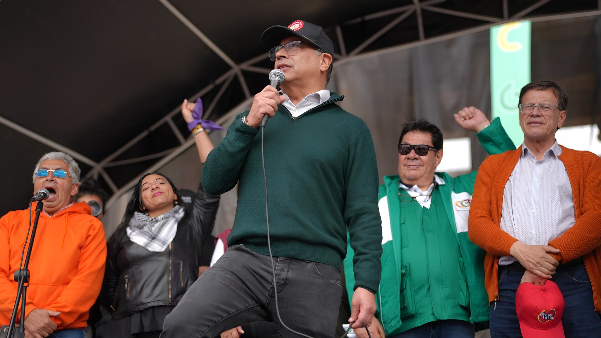 Petro advirtió sobre intentos de desestabilización y llama a la unidad en la Plaza de Bolívar - crédito Presidencia