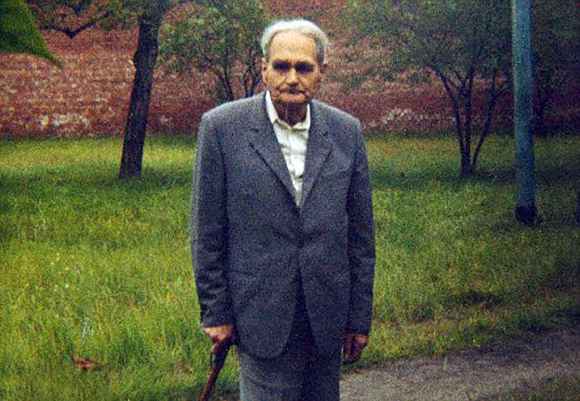 Hess estuvo recluido en Spandau el resto de su vida. Fue el último prisionero. Murió el 17 de agosto de 1987. Tenía 93 años