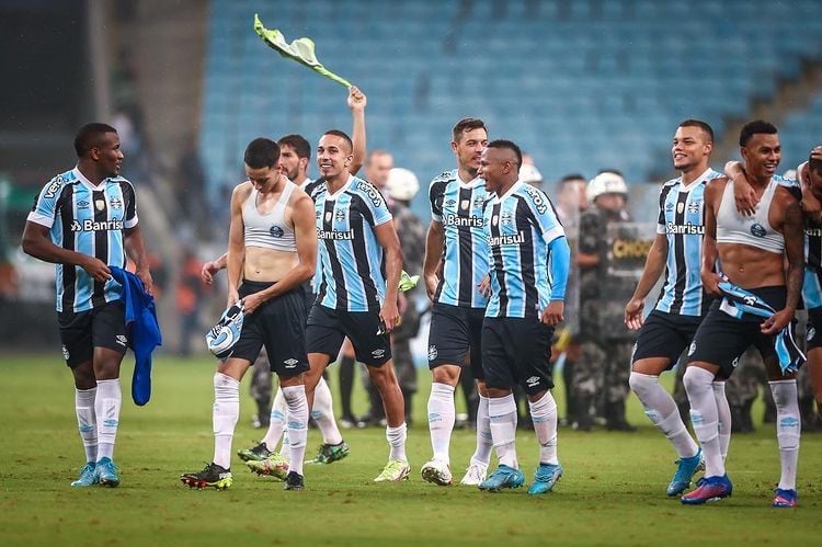 Jáminton Campaz é finalista com o Grêmio de Porto Alegre no Gaúcho A1 Series Championship 2022/ (Instagram: bicho08_)