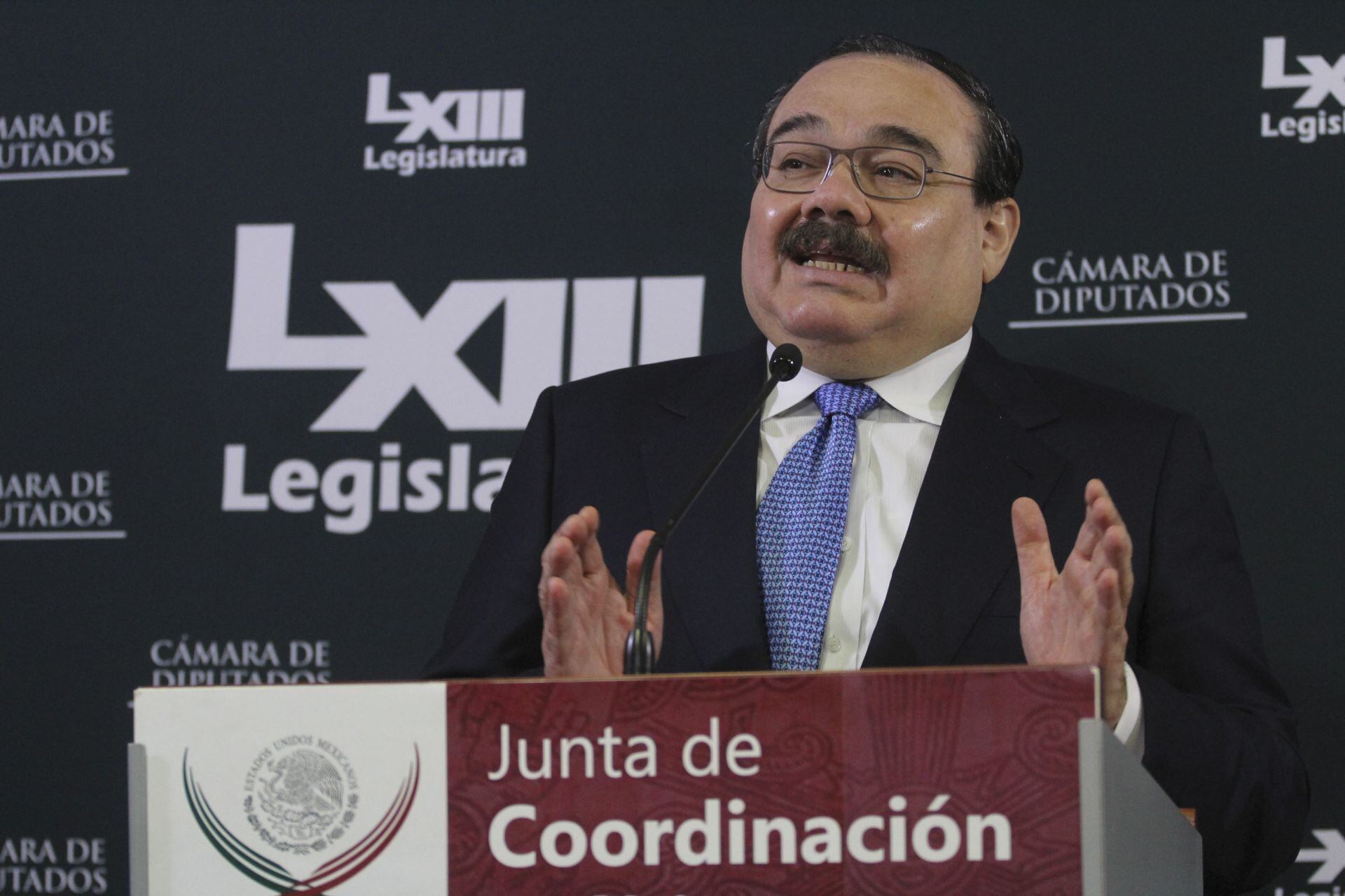 jorge carlos ramirez marin se postrulo como candidato a la gubernatura de Yucatán