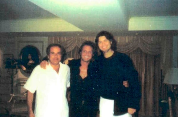 Polo, Luis Miguel y Marcelo Tinelli, en el Hotel Sheraton
