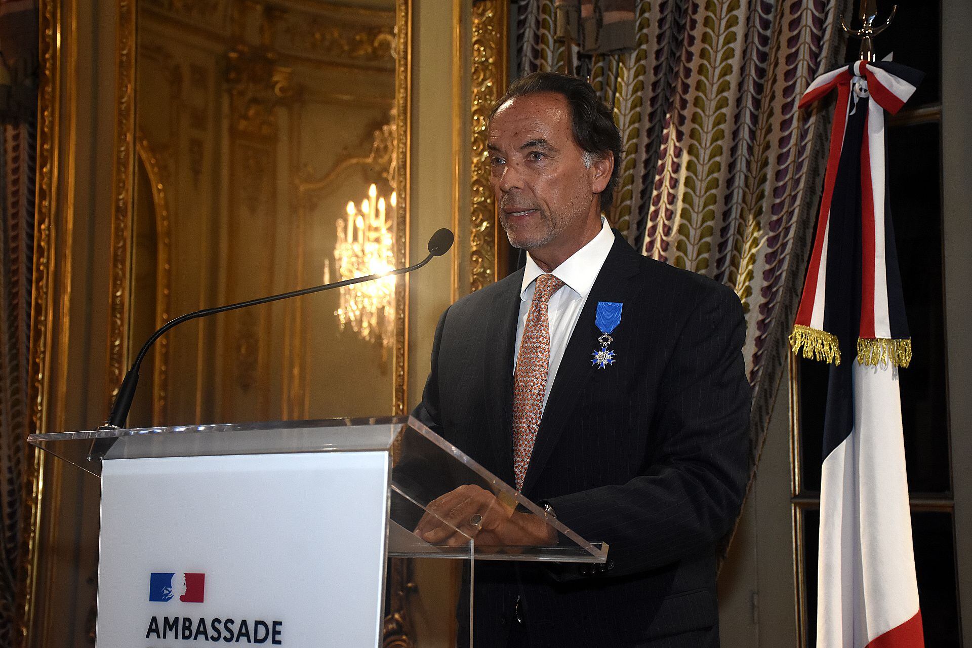Condecoración Mauricio de Nuñez - Embajada de Francia