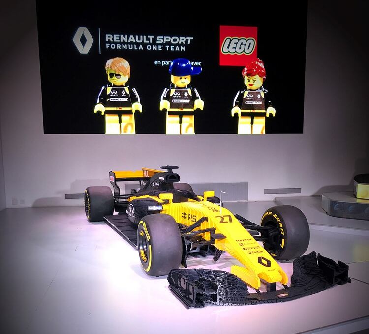 No tuvo grandes resultados en el campeonato de la F-1, pero el Renault quedó inmortalizado en Lego para celebrar los 40 años en la máxima categoría