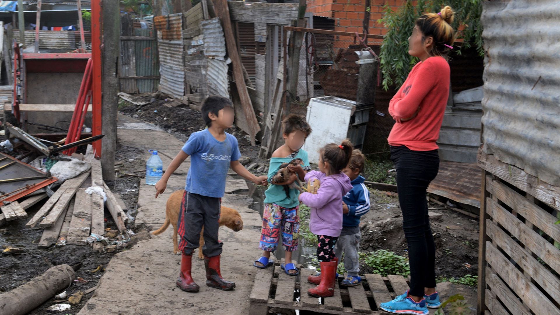 Uno de cada seis chicos que viven en el Conurbano bonaerense son indigentes (foto de archivo: Fernando Calzada)