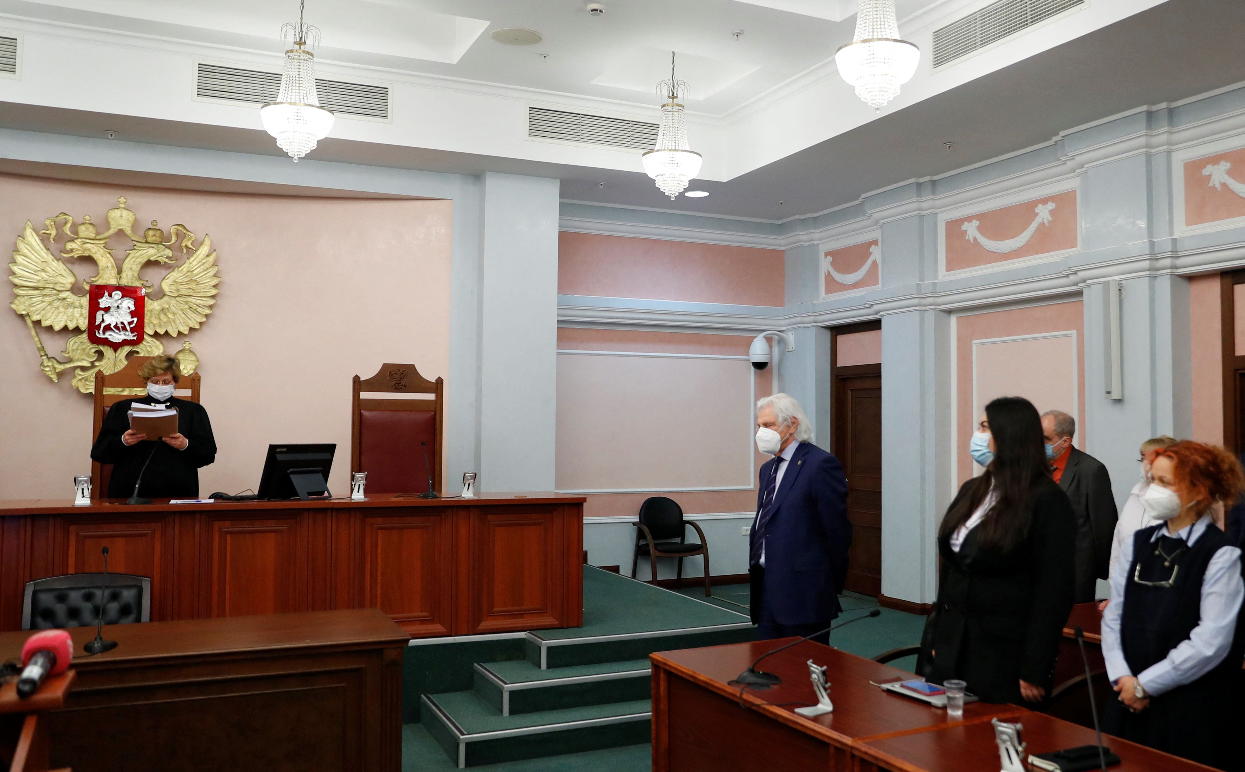 A judge of the Supreme Court of Russia pronounces the verdict (Photo: REUTERS / Evgenia Novozhenina)