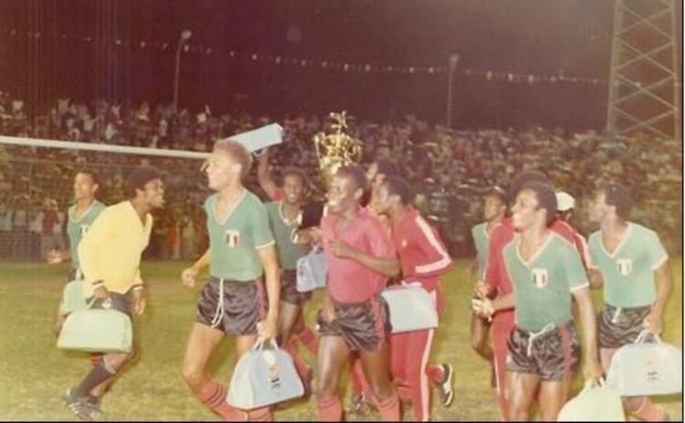 Los haitianos festejan su clasificación al Mundial y el éxito de la Copa Concacaf (Foto: Especial)