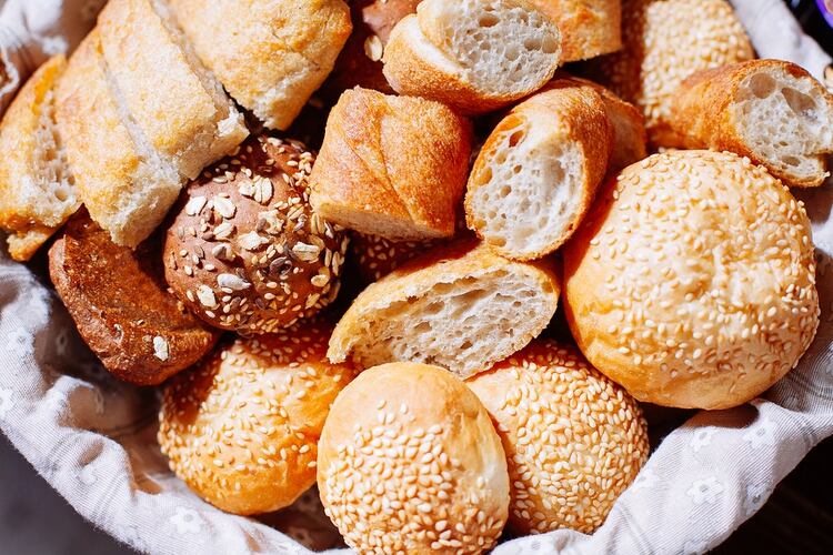Los panes aunque sean de diferentes tipos, tienen las mismas calorías
