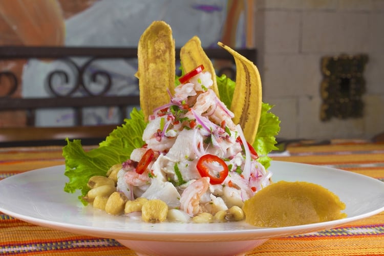 En definitiva, el cebiche es sin dudas el representante gastronómico peruano más reconocido a nivel internacional. Motivo de orgullo y símbolo de identidad nacional (Shutterstock)