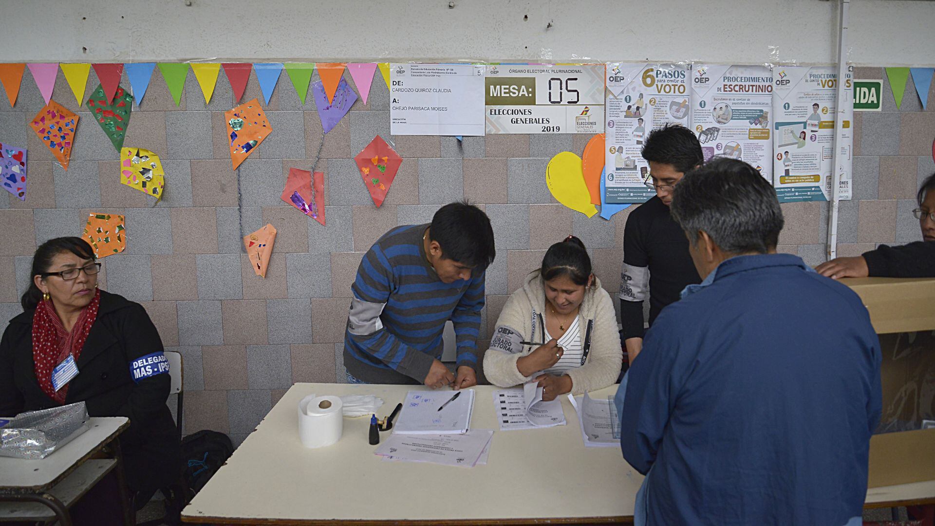 Solamente en la localida de Villa Celina hay más de 16.530 ciudadanos bolivianos habilitados para votar en estas elecciones