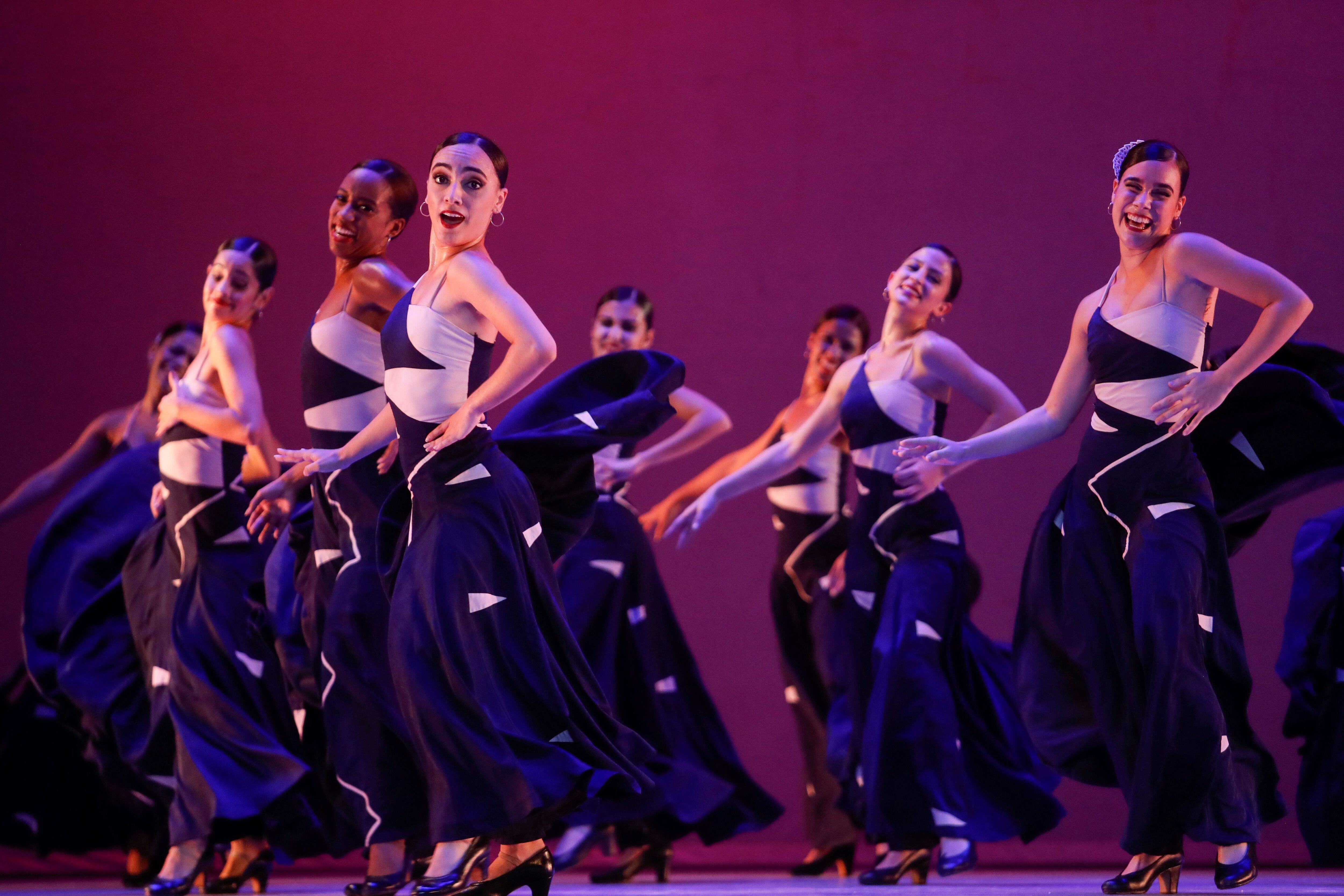 Bailarinas de la compañía Litz Afonso en una imagen de archivo. EFE/Yander Zamora