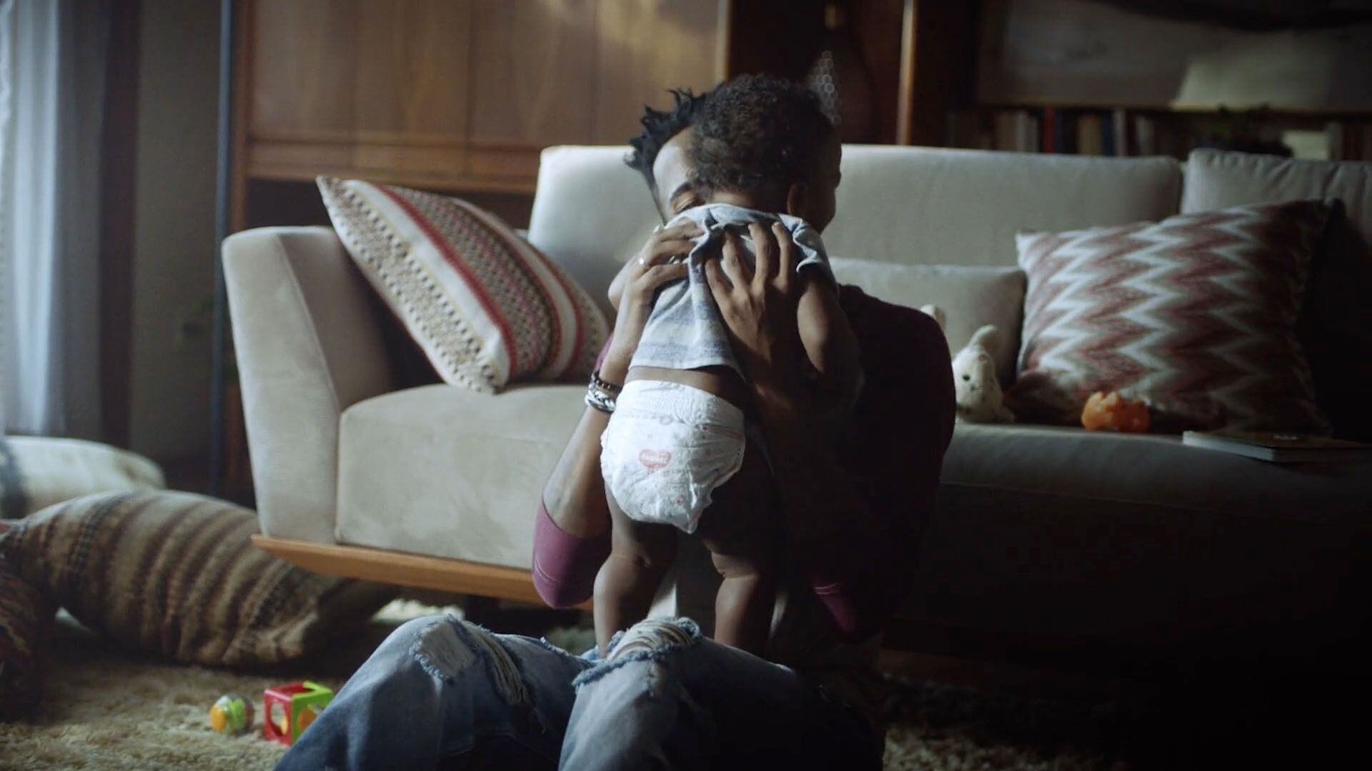 Cuando el bebé ya se encuentra en casa, es importante tomarse un tiempo para acondicionar el ambiente “ideal” (Huggies)