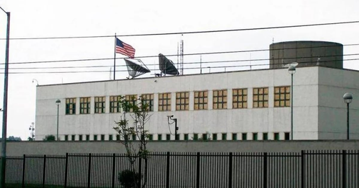 US embassy warns of procedures in 2023