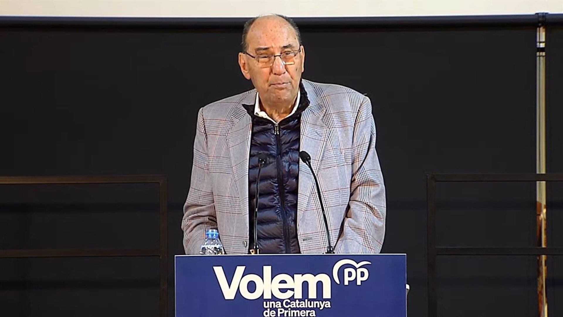 Vidal-Quadras defiende un PP catalán liderado por Fernández y con autonomía frente a Génova