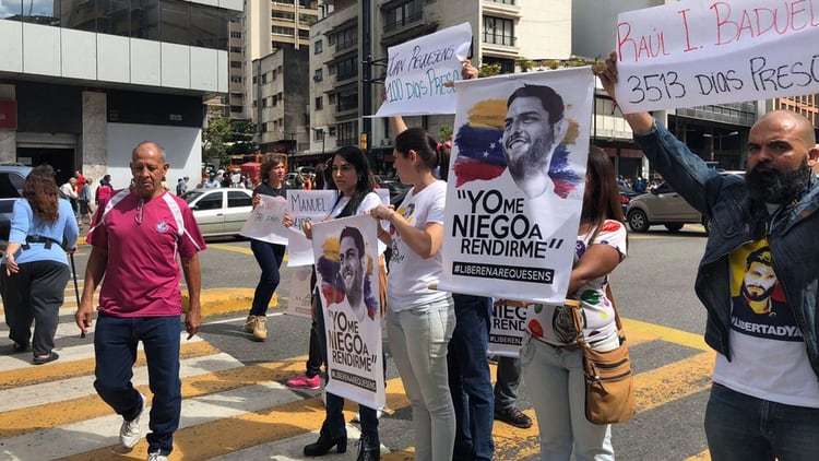 Una manifestación por la libertad de Requesens