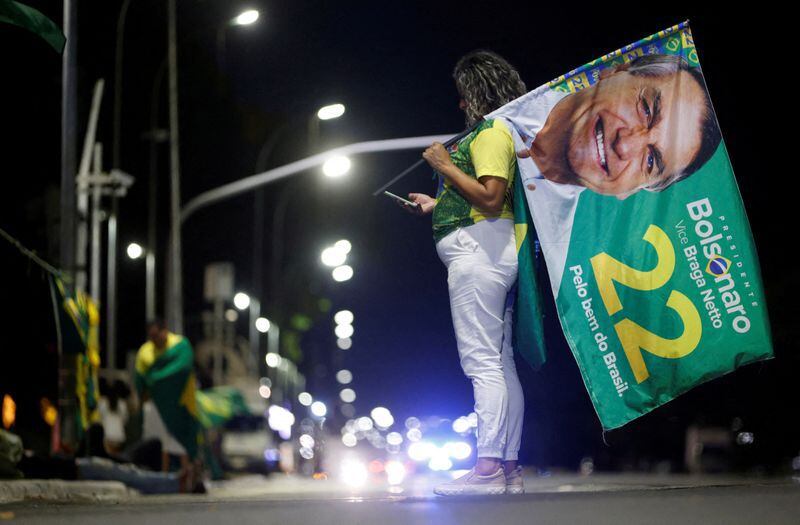 El presidente en funciones, Jair Bolsonaro, todavía no reconoció la derrota y se espera que hable este lunes (Reuters)