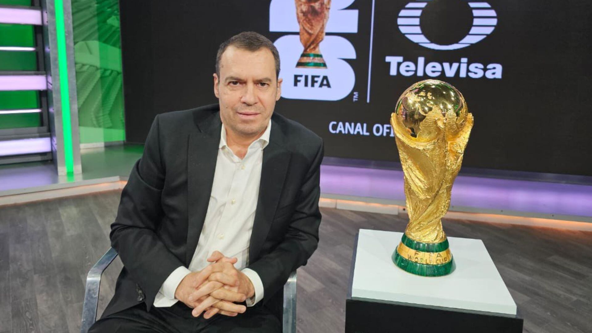 André Marín recibió un trasplante doble de pulmón por la reactivación de una bacteria que dañó su tejido pulmonar (X/@andremarinpuig)