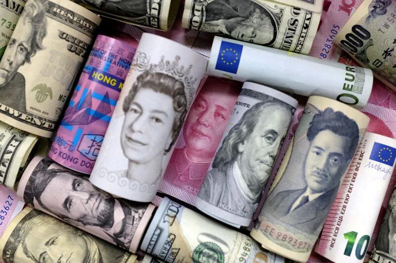 En febrero el dólar ganó terreno contra la mayoría de las monedas