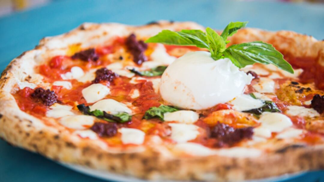 La auténtica experiencia napolitana en Miami entró al top 10 nacional de pizzas. ('O Munaciello)