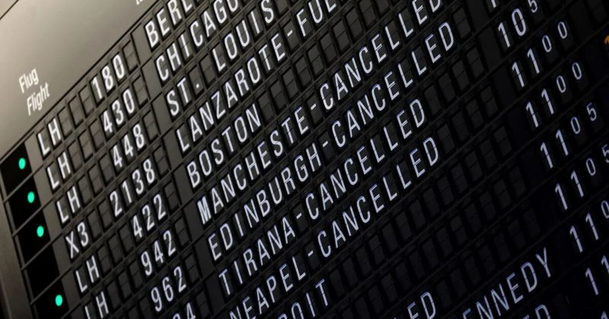 Lufthansa to cancel 34,000 mid-summer flights