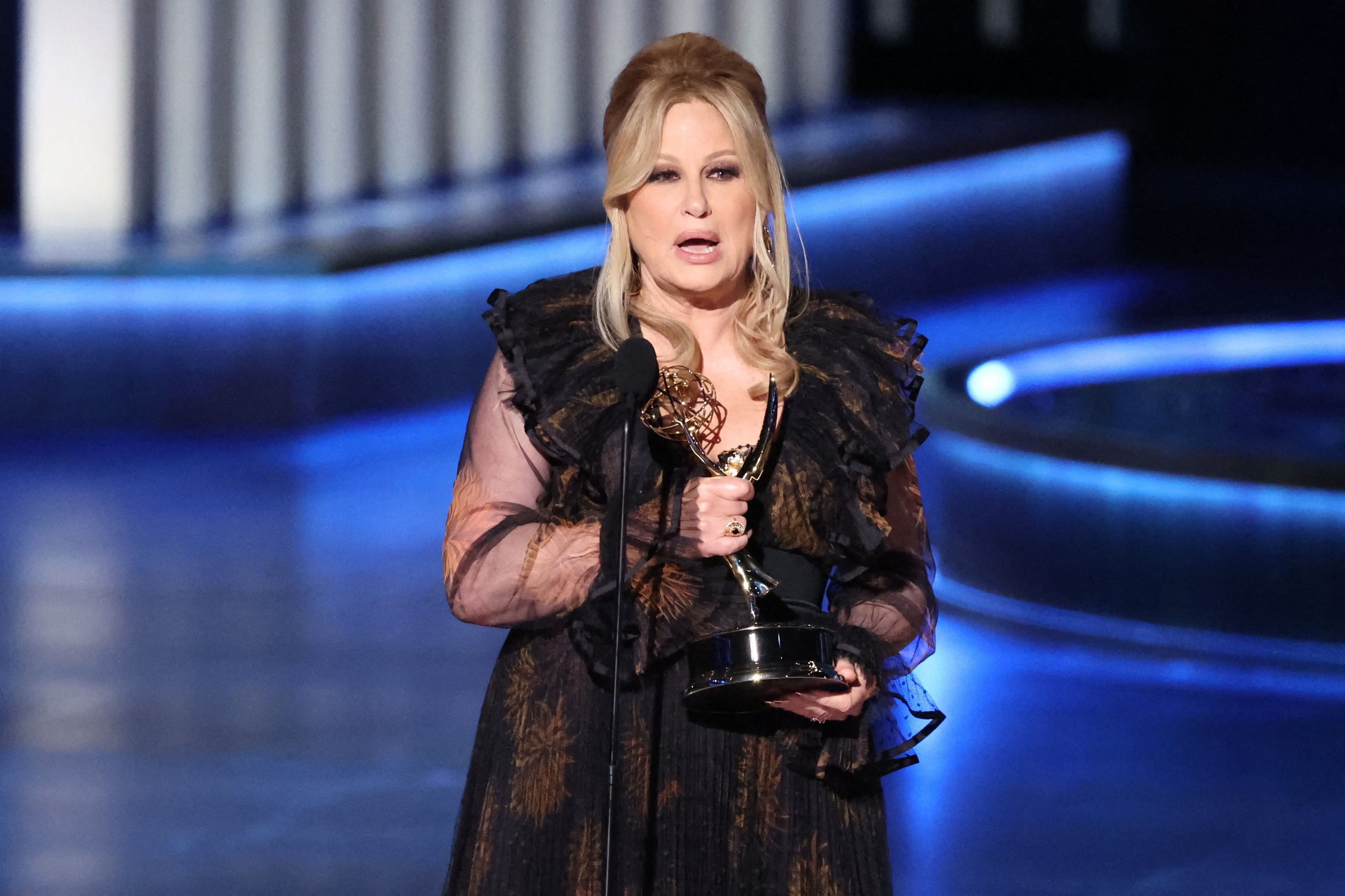 Jennifer Coolidge accepts the award for Supporting Actress in a Drama Series for "The White Lotus" at the 75th Primetime Emmy Awards in Los Angeles, California, U.S., January 15, 2024. REUTERS/Mario Anzuoni