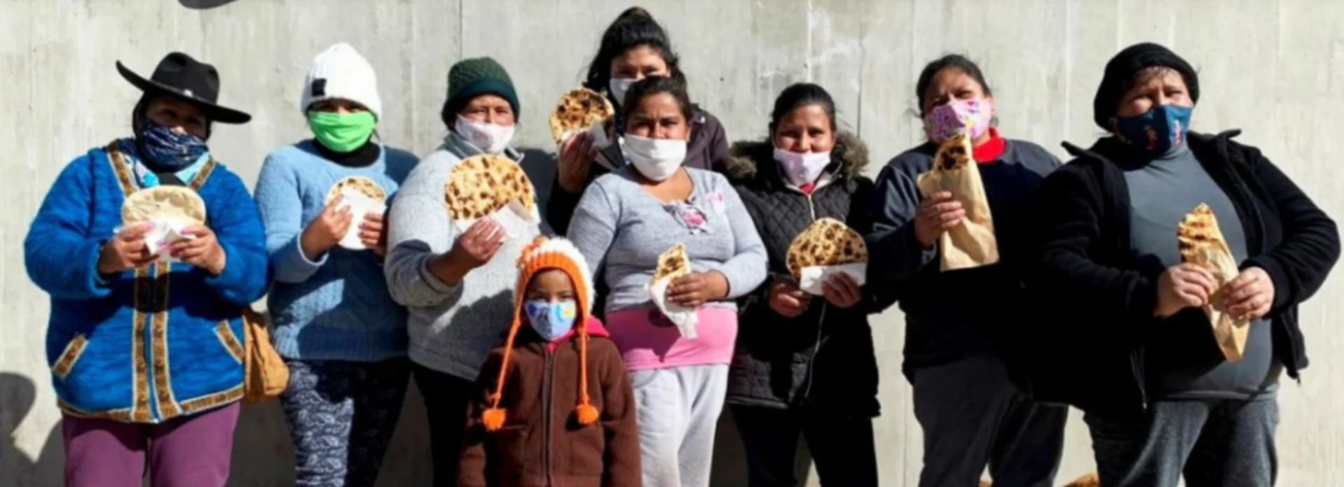 El grupo de emprendedoras está compuesto por mujeres que en algunos casos llevan más de diez años vendiendo tortillas y aprendieron el oficio viendo a sus madres o abuelas en sus hogares (Provincia de Jujuy)