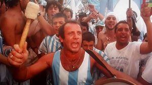Fue líder de la barra de Racing, perdió todo por el alcohol y terminó viviendo dentro del club: “Mi vida no tuvo límites”