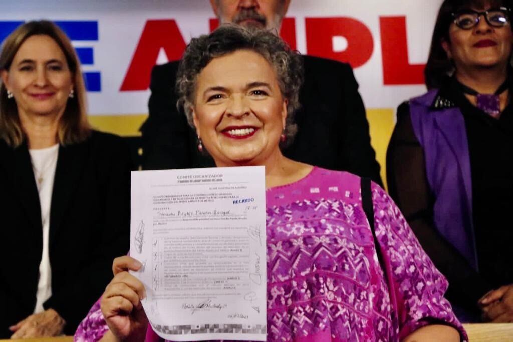 La senadora Beatriz Paredes ya tien más de 400 mil firmas de apoyo para sus aspiraciones presidenciales  (Twitter Beatriz Paredes)