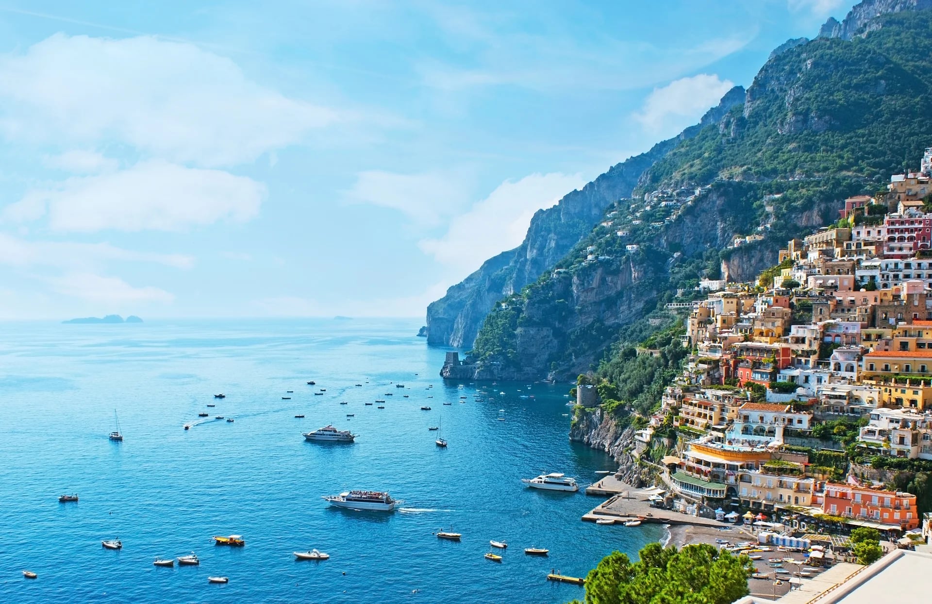 La mejor época para visitar la Costa Amalfitana es durante mayo y la primera quincena de junio (iStock)