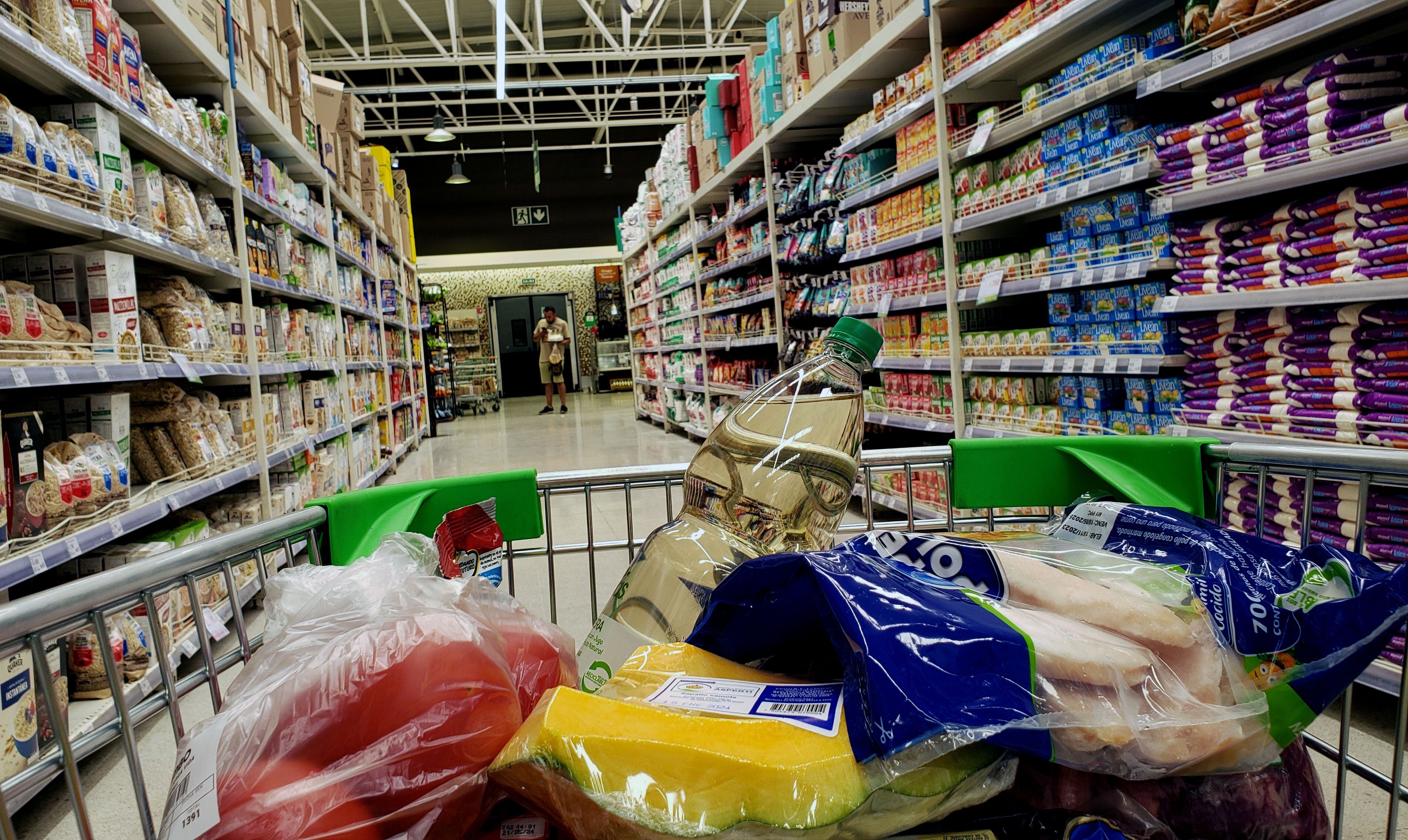 Un nuevo supermercado amplía desde hoy la oferta comercial en la margen  derecha