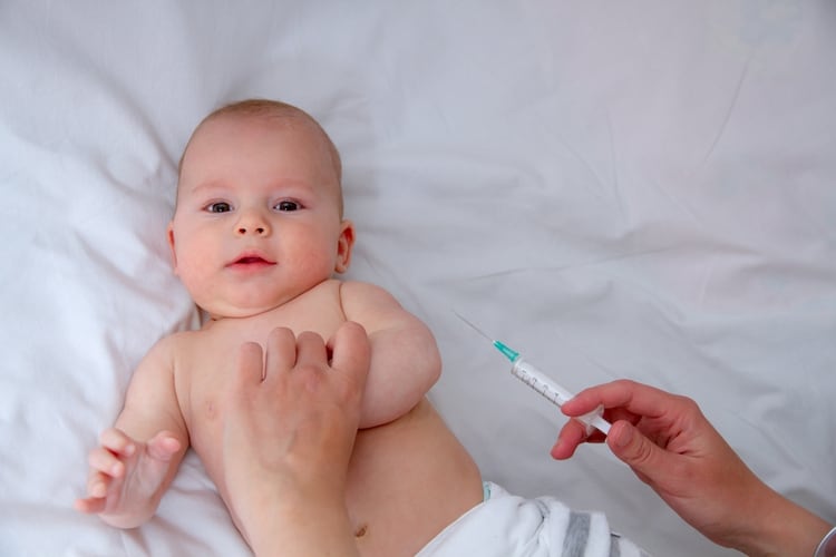 La cartera sanitaria decidió ampliar las indicaciones de vacunación vigentes para niños de 6 a 11 meses para niños de la Provincia y ciudad de Buenos Aires (Shutterstock)