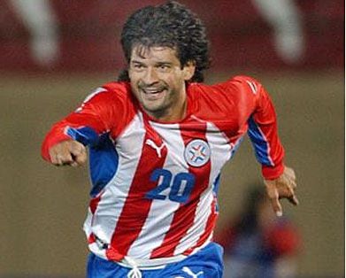 El paraguayo levantó cuatro trofeos del futbol mexicano con los Diablos del Toluca (Foto: Archivo)  