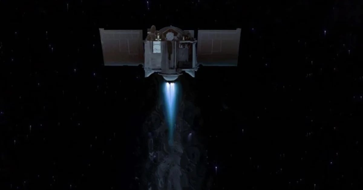 La nave de la NASA que trae muestras de un asteroide corrigió su rumbo y regresa a la Tierra